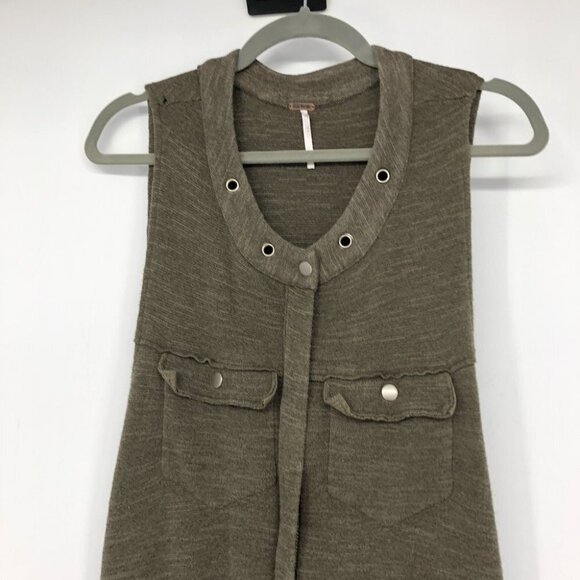 Free People Highway Vest in olive green Heathered knit studded neck LG - Picture 6 of 16